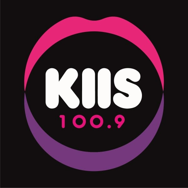 KIIS 100.9